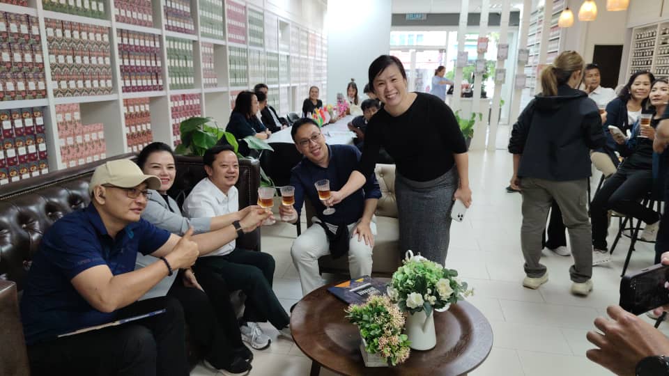 Visit from Distinguished Delegation from Thailand